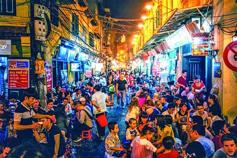 Hanoi nightlife street: A comprehensive guide for night owls