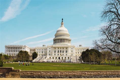 Capitol Building in Washington DC: Tours & Visiting Tips