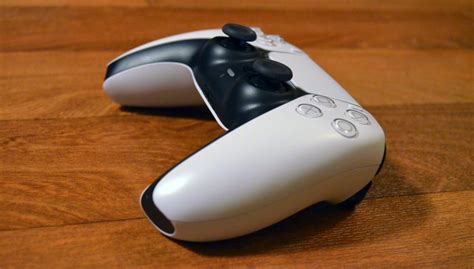 PS5 DualSense Haptics Tech Bodes Well for PSVR 2 Controllers