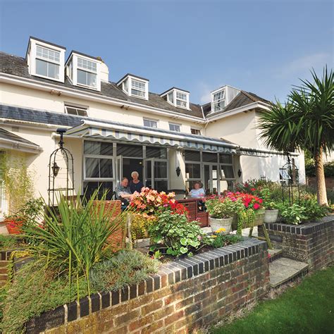 Springfield Care Home Emwsorth, Hampshire | Award winning gardens