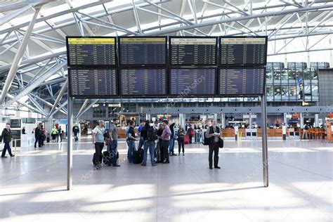 Departure Hall Hamburg Airport – Stock Editorial Photo © Purple_Queue #71506767