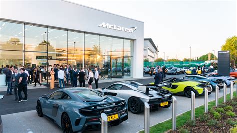 New McLaren Hatfield showroom is officially opened - Car Dealer Magazine