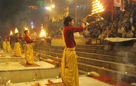 Top 10 Places to Visit in Varanasi - Let Us Publish