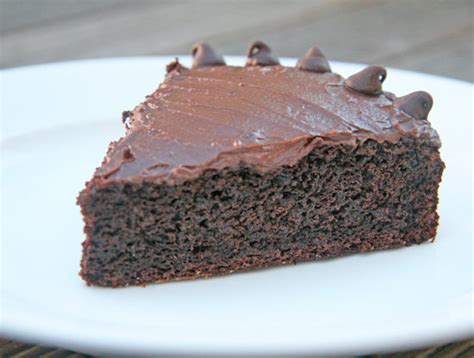 Low-Fat Chocolate Cake | 70 Healthy Desserts For Guilt-Free Indulgence | POPSUGAR Fitness