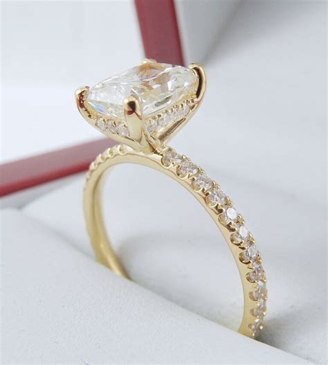 Radiant Diamond Yellow Gold Hidden Halo Style#4315 - DiamondNet