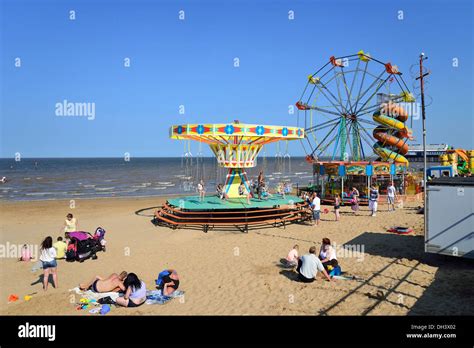 Funfair rides on Cleethorpes Beach, Cleethorpes, Lincolnshire Stock Photo: 62166498 - Alamy