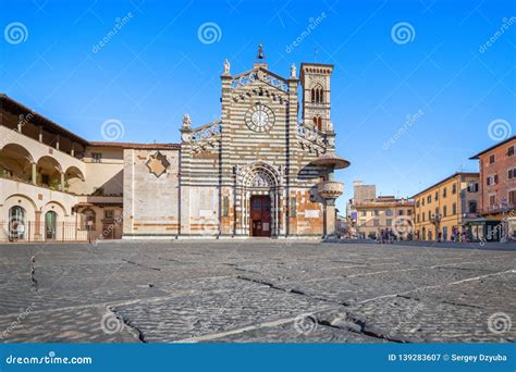 Cathedral of Santo Stefano in Prato, Italy Stock Image - Image of ...