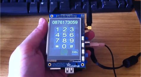 Here's How Someone Made a PiPhone- A Raspberry Pi Based Smartphone