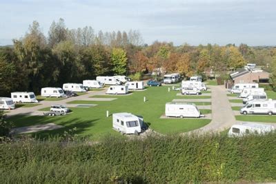 Kingsbury Water Park Caravan and Camping Club | visittamworth