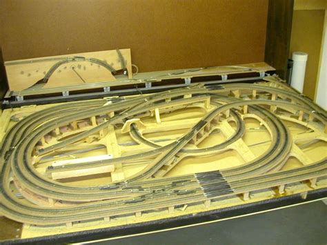 Model Railroad Track Plans 4X8 | Scale 4X8 Layout http://cs.trains.com ...