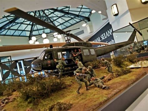 243 best images about Diorama Vietnam on Pinterest | Iroquois, Models ...