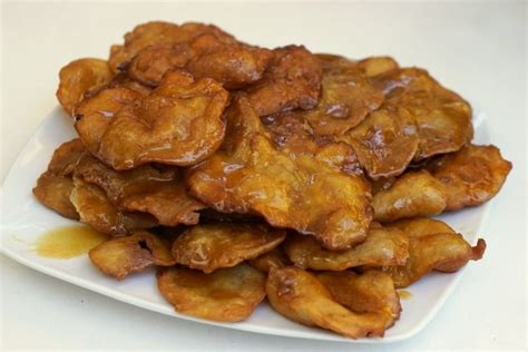 Tortas de la Abuela (Honey Soaked Fried Dough Recipe)