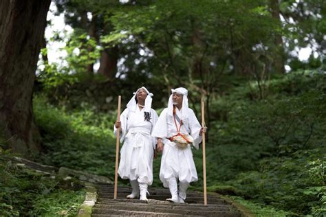 Voyaging Towards Introspection with the Yamabushi Mountain Monks ...