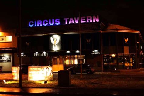 Circus Tavern - Meads Corner, Purfleet RM19 1TS, UK