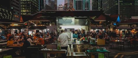 Singapore Street Food: 10 Must-Try Eats in 2023!