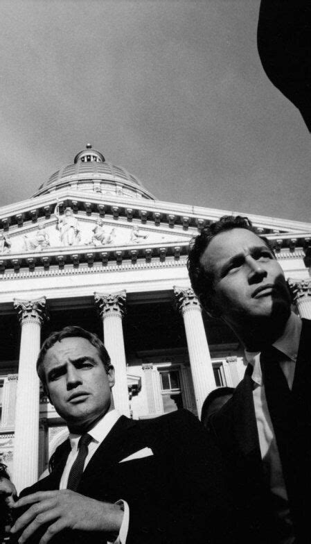 🌞 - Marlon Brando and Paul Newman, 1963.