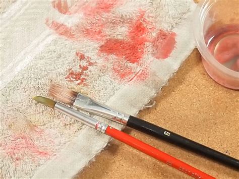 How to Clean Oil Paint off a Paint Brush With Dish Soap: 7 Steps