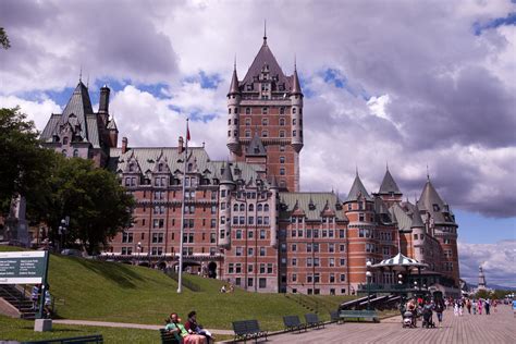 Fairmont Le Chateau Frontenac by gurkenhals on DeviantArt