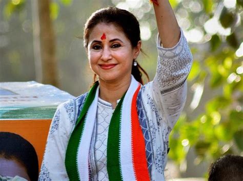 I don't regret my association with Congress, says Urmila Matondkar