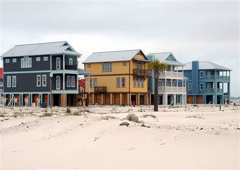 25 Houses Built on Stilts, Pilings and Piers (Photo Examples From ...