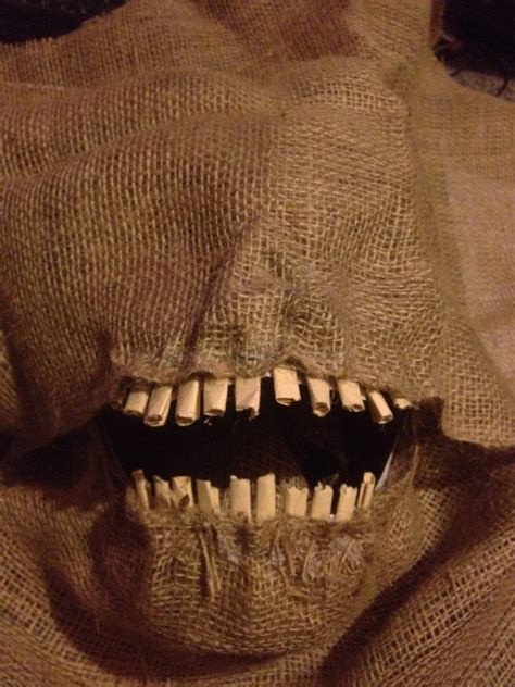 How to Make a Scary Scarecrow Mask (With Moveable Jaw) : 7 Steps (with ...