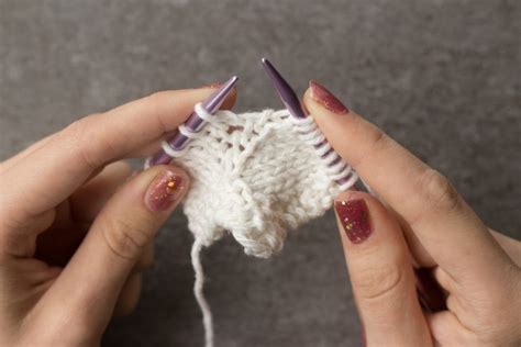 Ready, Set, Stitch: Make One—Knitting M1R and M1L - I Like Knitting