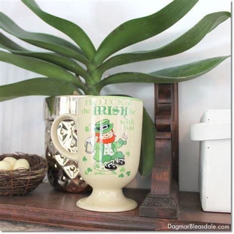 St. Patrick's Day Mantel Decor Ideas That Are Inexpensive and Easy