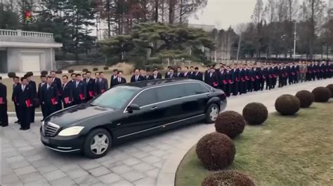 North Korean elites attend year-end ceremony in expensive Mercedes ...