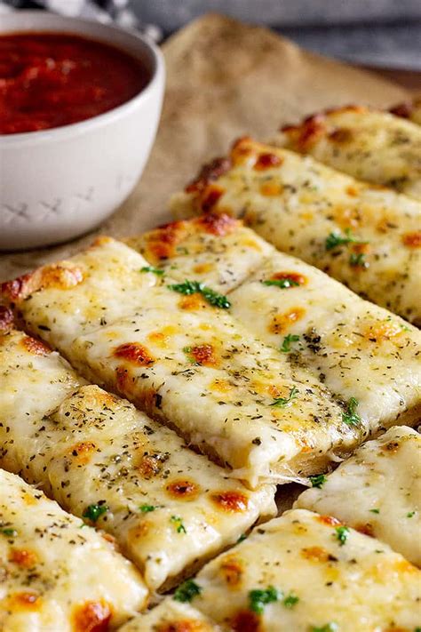 Cheese Breadsticks - Countryside Cravings