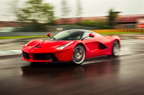 Ferrari LaFerrari Specs and Price - Exotic Car List