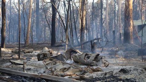 Qld fires: Challenging fire conditions persist across state | PerthNow