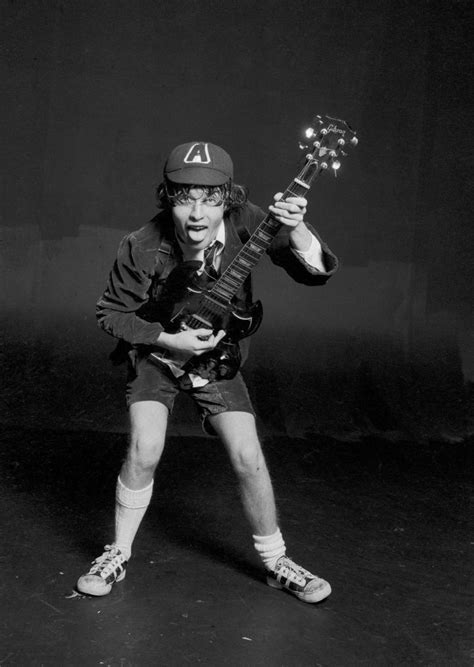 God is dead? : Foto | Angus young, Acdc, Rock music