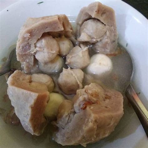 8 Bakso Beranak Paling Enak, Santapan Raksasa yang Nikmat