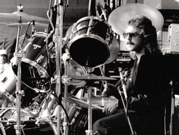 Spencer Dryden: Jefferson Airplane’s Dynamic Rhythm Machine | Modern Drummer Magazine