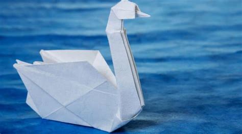 cisne de origami archivos - Manualidades y Reciclajes