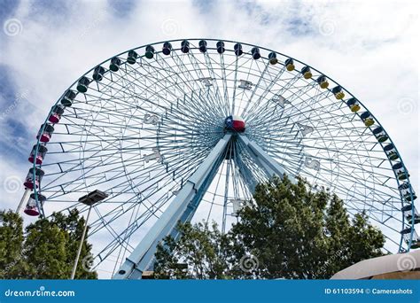 The Iconic Texas Star Ferris Wheel at the State Fair of Texas Stock Photo - Image of holiday ...