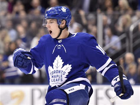 Mitch Marner lights up Senators for career-best five points