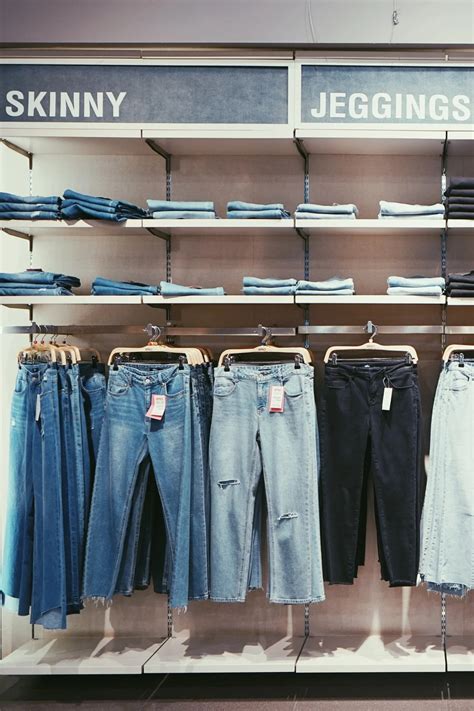 The Worst Of the WORST Fast Fashion Brands - The Eco Hub (2023)