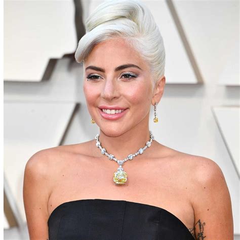 Story of Tiffany yellow diamond worn by Lady Gaga Oscars | The ...