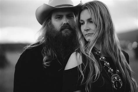 Morgane Stapleton and Chris Stapleton Perform "You Are My Sunshine" on ...