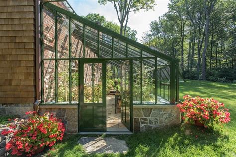 A bespoke lean-to glasshouse by Hartley Botanic. #Greenhouse # ...