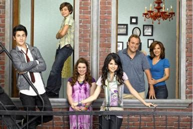 List of Wizards of Waverly Place characters - Wikiwand