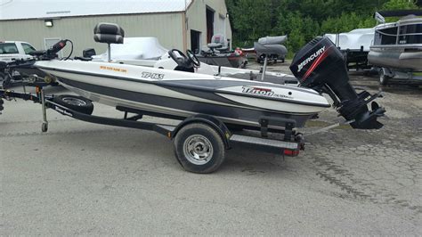 Triton Bass Boat 2006 for sale for $500 - Boats-from-USA.com