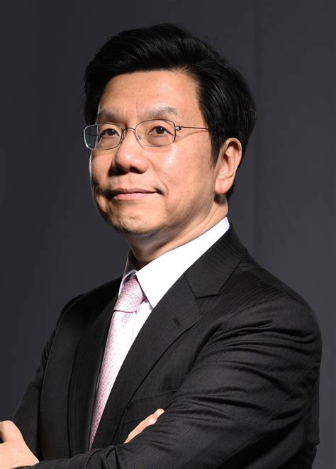 Dr. Kai-Fu Lee | Venture capitalist, technology executive, author & AI expert