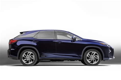 Lexus RX450h Reviews: Research New & Used Models | Motor Trend