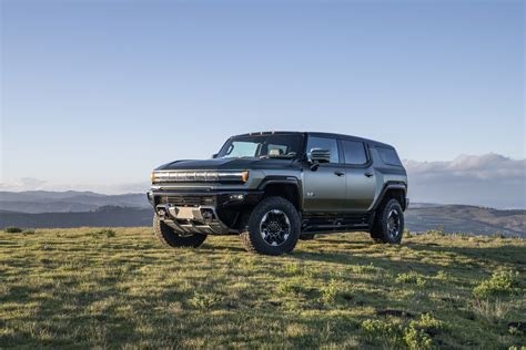 GMC Hummer EV Pickup climbs to 355-mile estimate, SUV at 314 miles - Fuel Cell Caravan - The ...