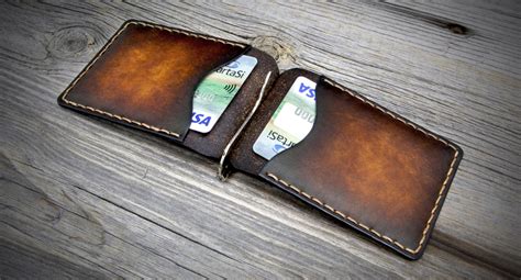 Personalized Money Clip Leather Wallet | semashow.com