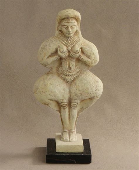 Statue of Goddess Ishtar | Goddess sculpture, Ishtar, Ishtar goddess