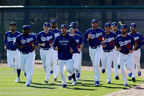 Photos: Dodgers Kick Off Spring Training 2020 in Arizona – NBC Los Angeles