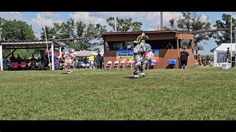 Teen boys grass, tie breaker - Roseau River pow wow 2024 - YouTube